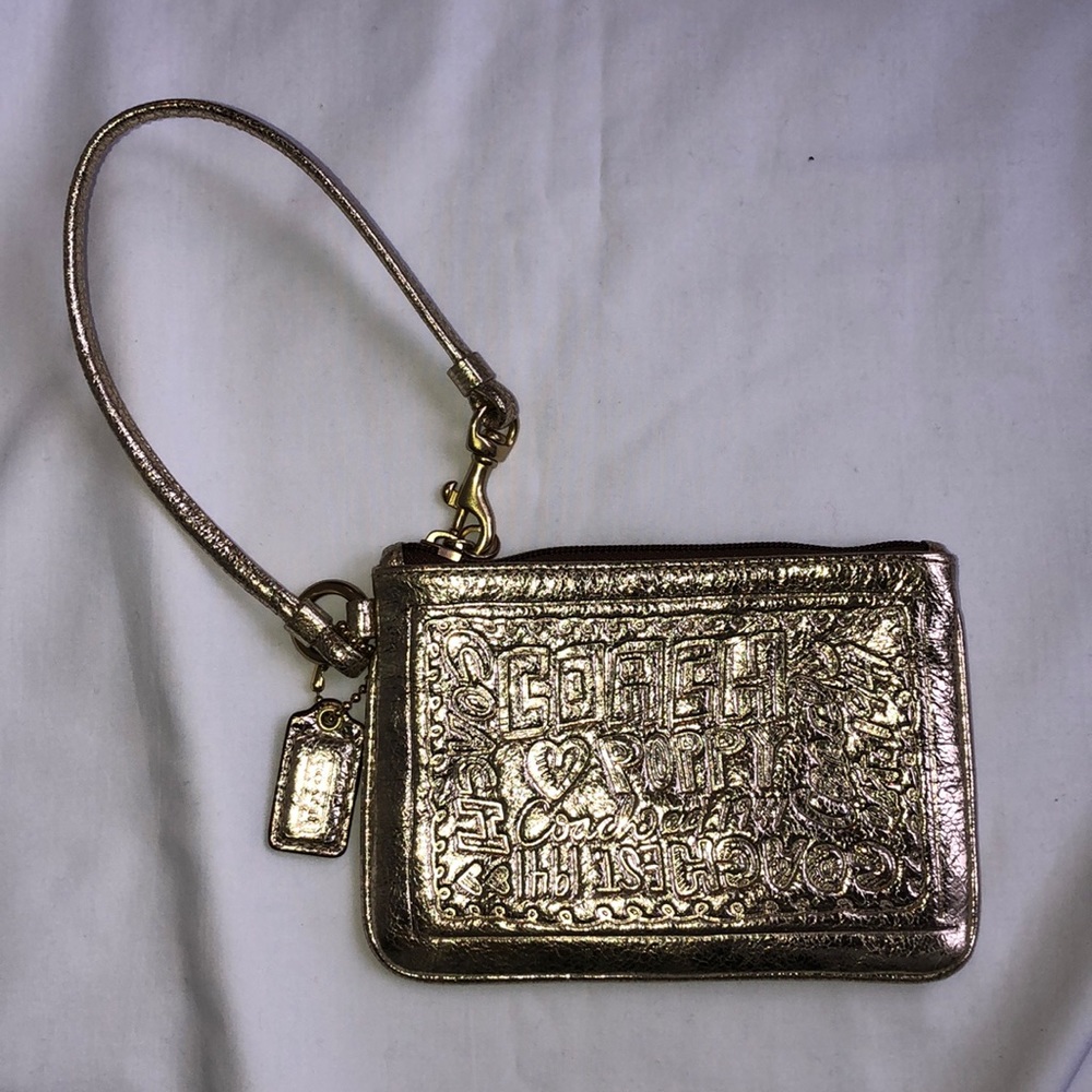 NWOT Coach Gold Patent Leather Wristlet